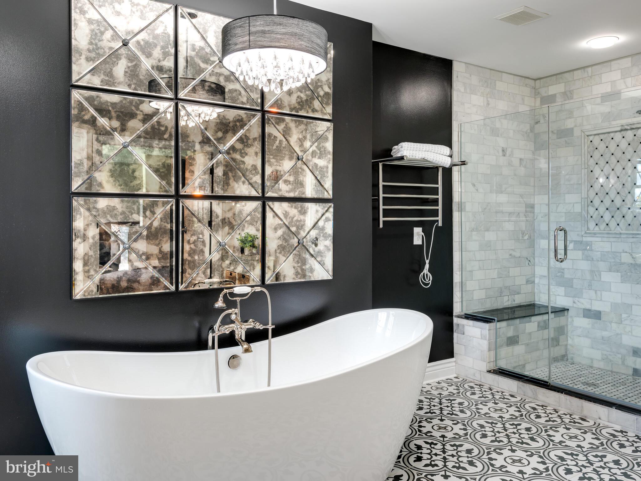 WHITE CLAY KNOLL - Residential