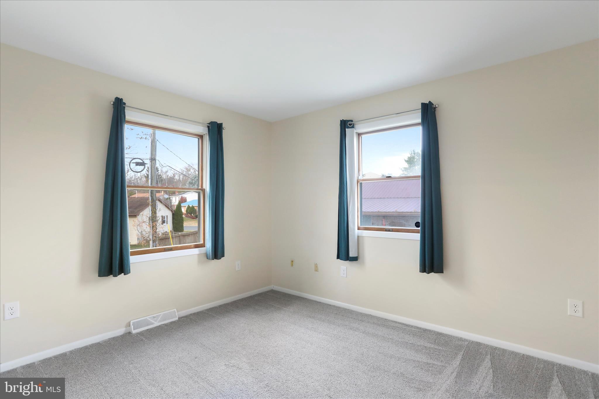 CARROLL HEIGHTS - Residential