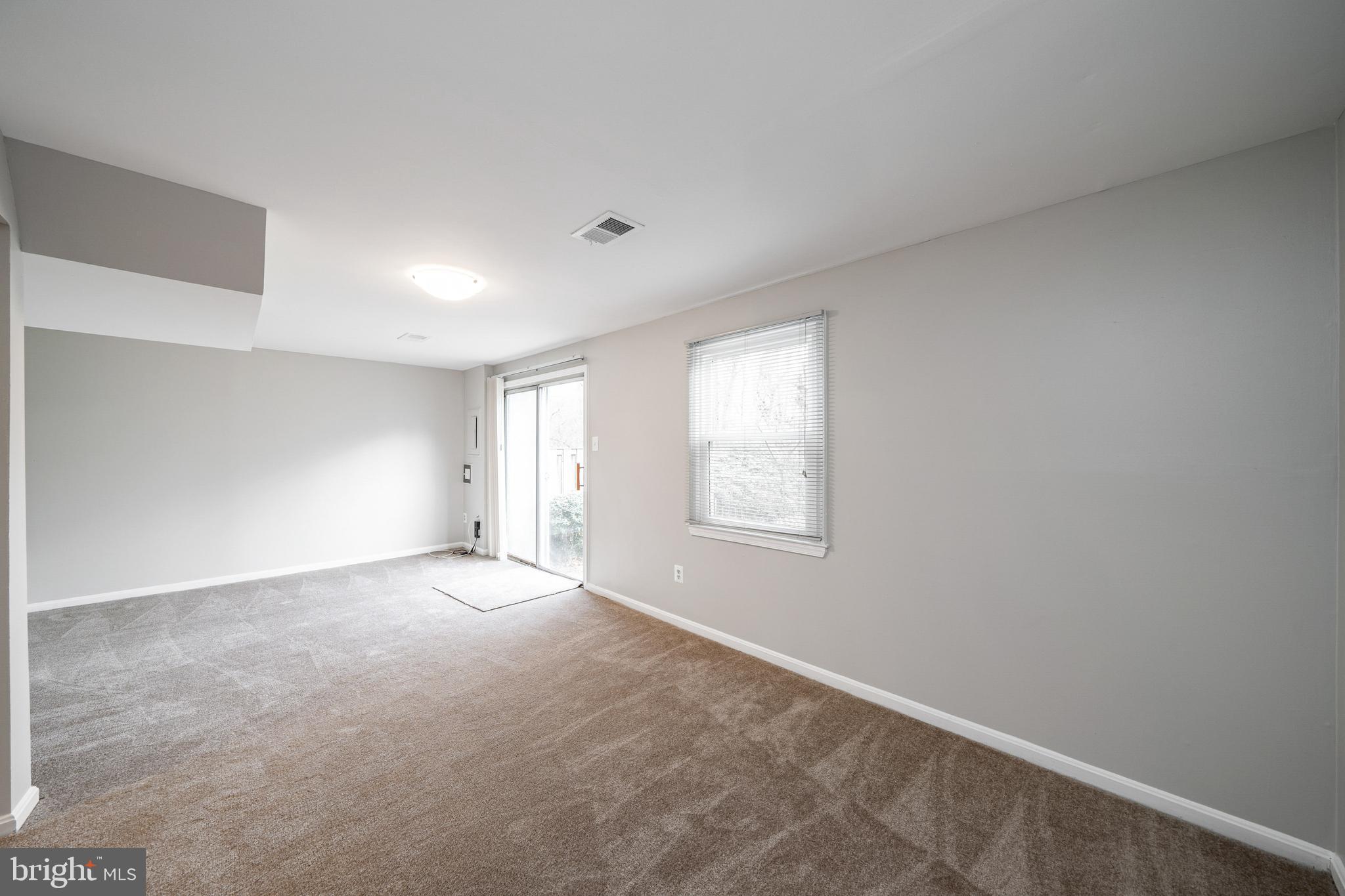 COVINGTON - Residential