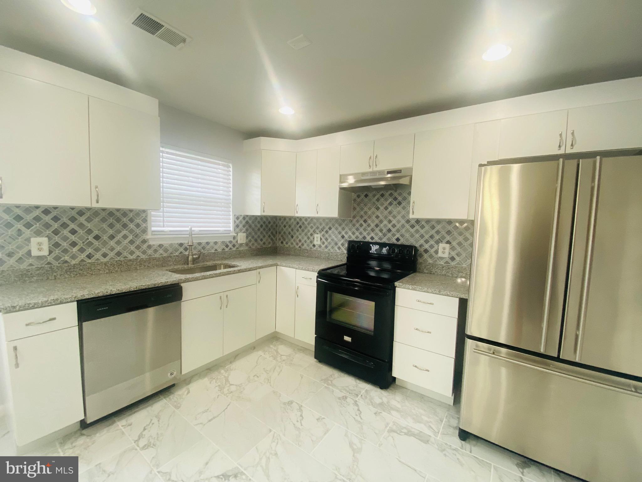 RIPPON LANDING - Residential Lease