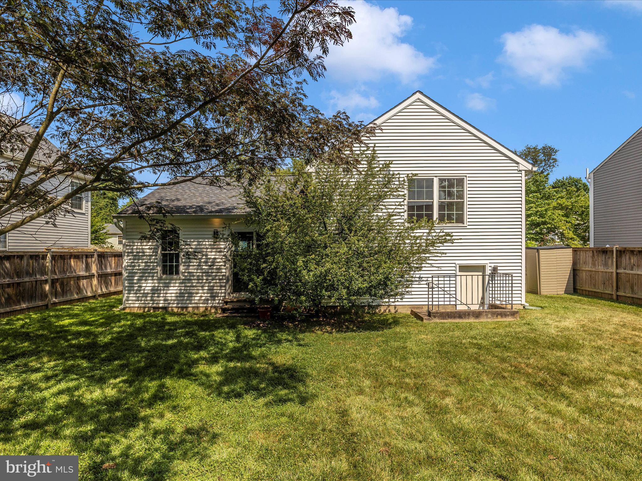 WILLOWCREST - Residential