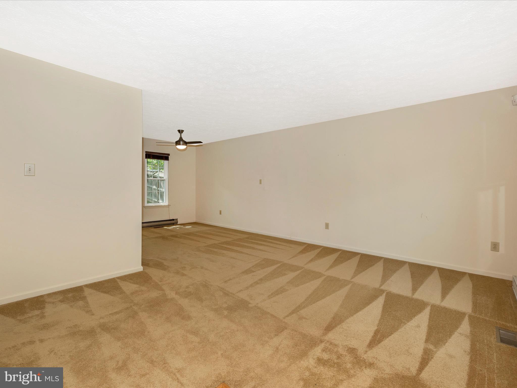 WILLOWCREST - Residential