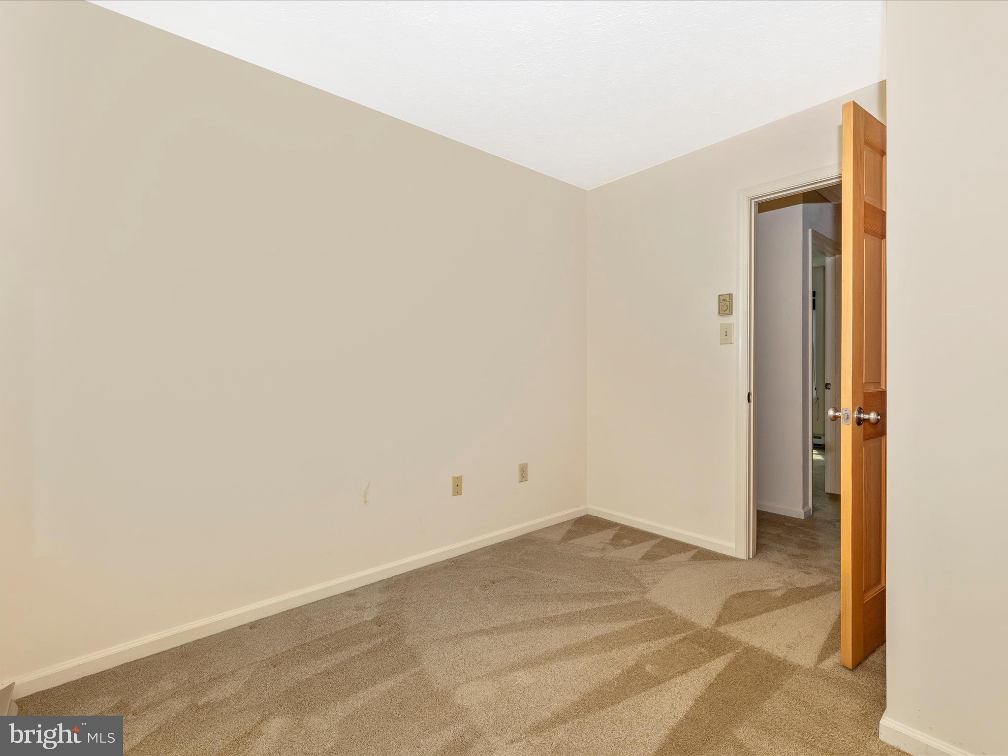 WILLOWCREST - Residential