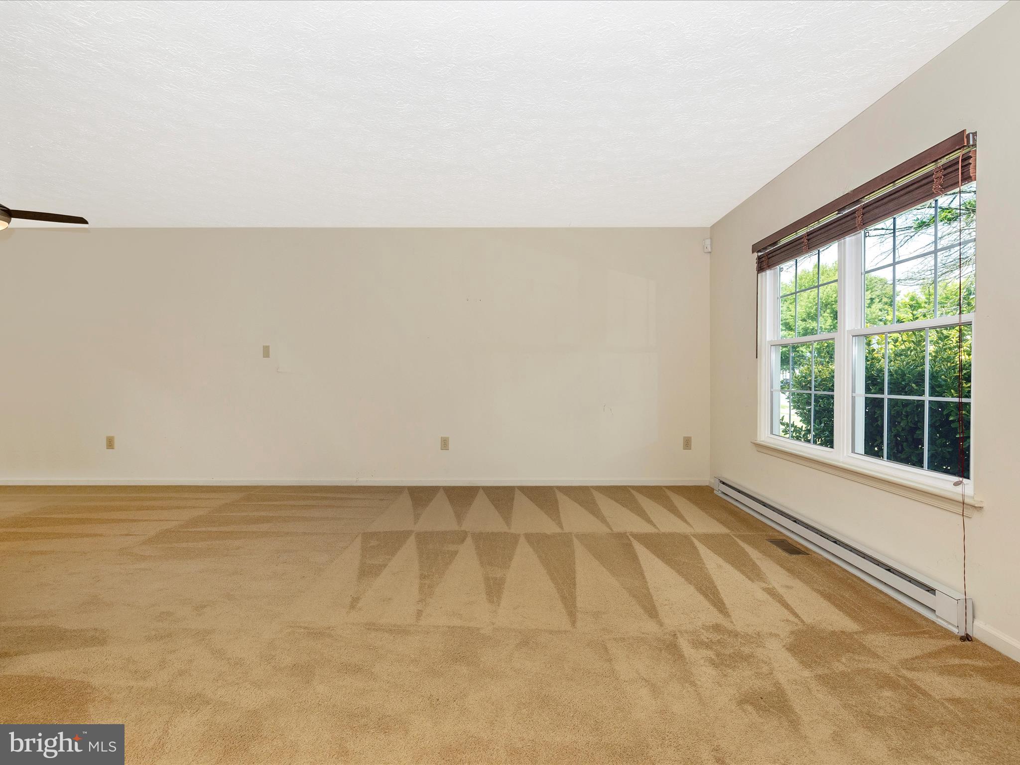 WILLOWCREST - Residential