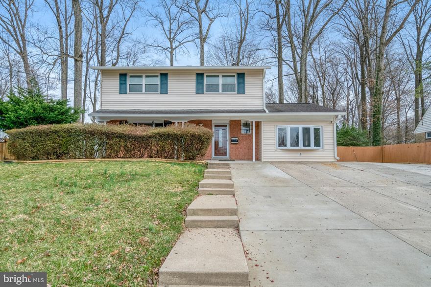 Come fall in love with this meticulously maintained gem full of renovations in sought after Kings Park. Boasting gleaming refinished hardwood floors and fresh paint, this home is move-in ready! A work of art in itself, this extraordinary residence features a bedroom with a full bathroom on the main-level and detailed renovations throughout. Natural light pours in from every angle, illuminating the space from top to bottom. The inviting kitchen serves as the perfect setting for intimate dining experiences with loved ones or hosting memorable gatherings with friends. The kitchen showcases new cabinets, striking countertops, stainless steel appliances and plenty of counter space for you to indulge in your culinary adventures. The walk-out grants effortless access to the fenced-in backyard oasis, enveloping you in serene relaxation. Unwind while savoring the aromas of a grilled feast, lose yourself in a captivating book, or revel in a refreshing beverage, uninterrupted by any distractions. The permanent patio structure with fans gives you the opportunity to enjoy your backyard through all four seasons no matter the weather. With a massive outdoor space to enjoy, the property sets the stage for various recreational activities, be it a lively game of soccer, football or lacrosse. Upstairs, you'll find four generous bedrooms with two renovated full bathrooms. The lower levels floor plan is one of a kind with a kitchen area, living area, bonus room, full bathroom and outdoor access. Conveniently located near popular restaurants, shopping, and major roadways, this home is a homeowner and commuter's dream. The perfect place to call home, while making memories that will last a lifetime.