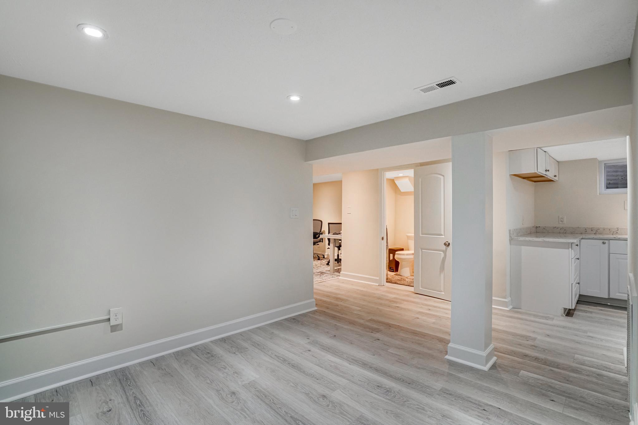 KINGS PARK - Residential