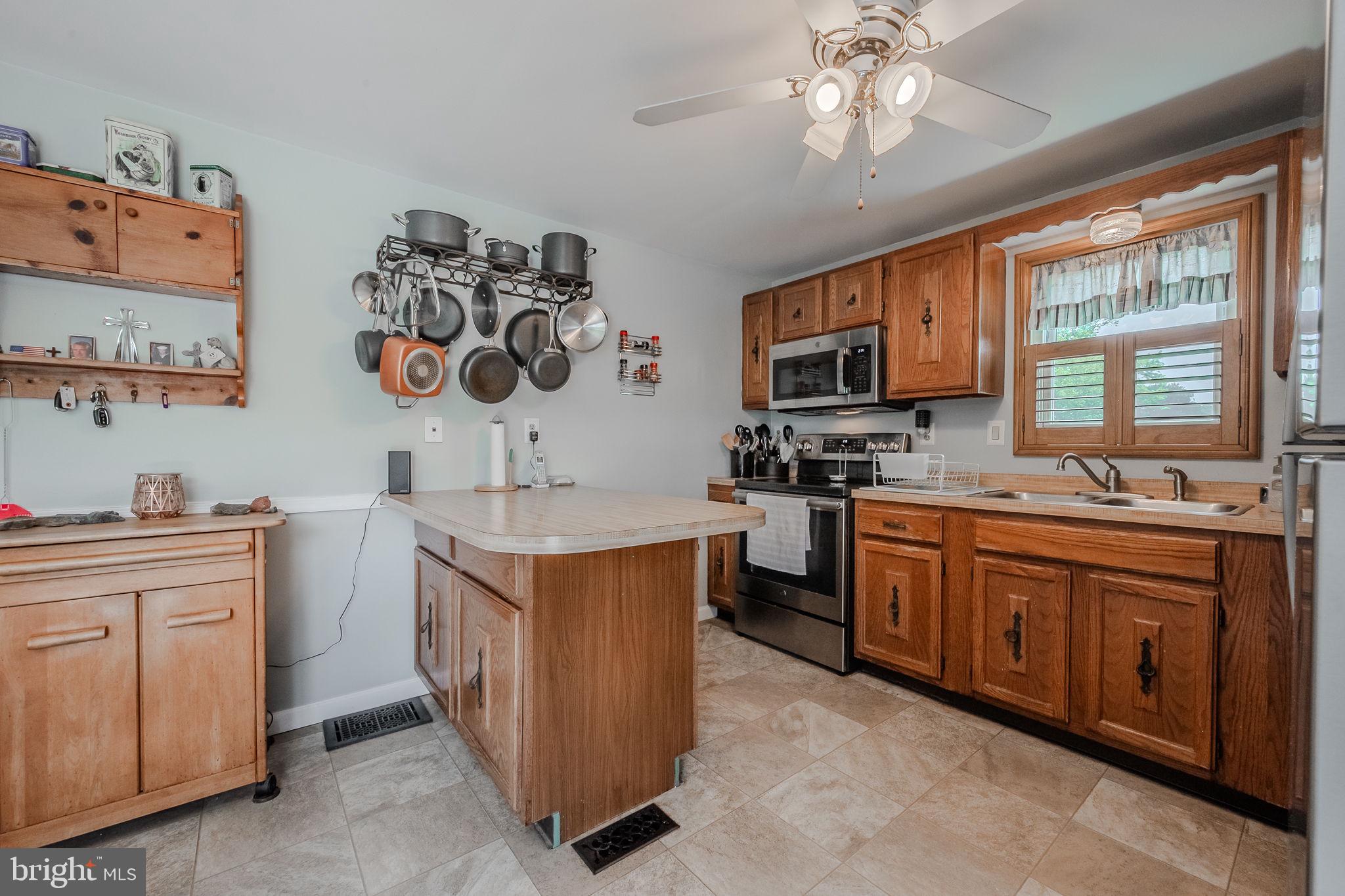 HIGHVIEW - Residential