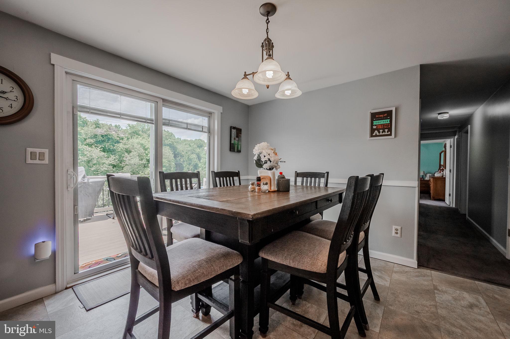 HIGHVIEW - Residential