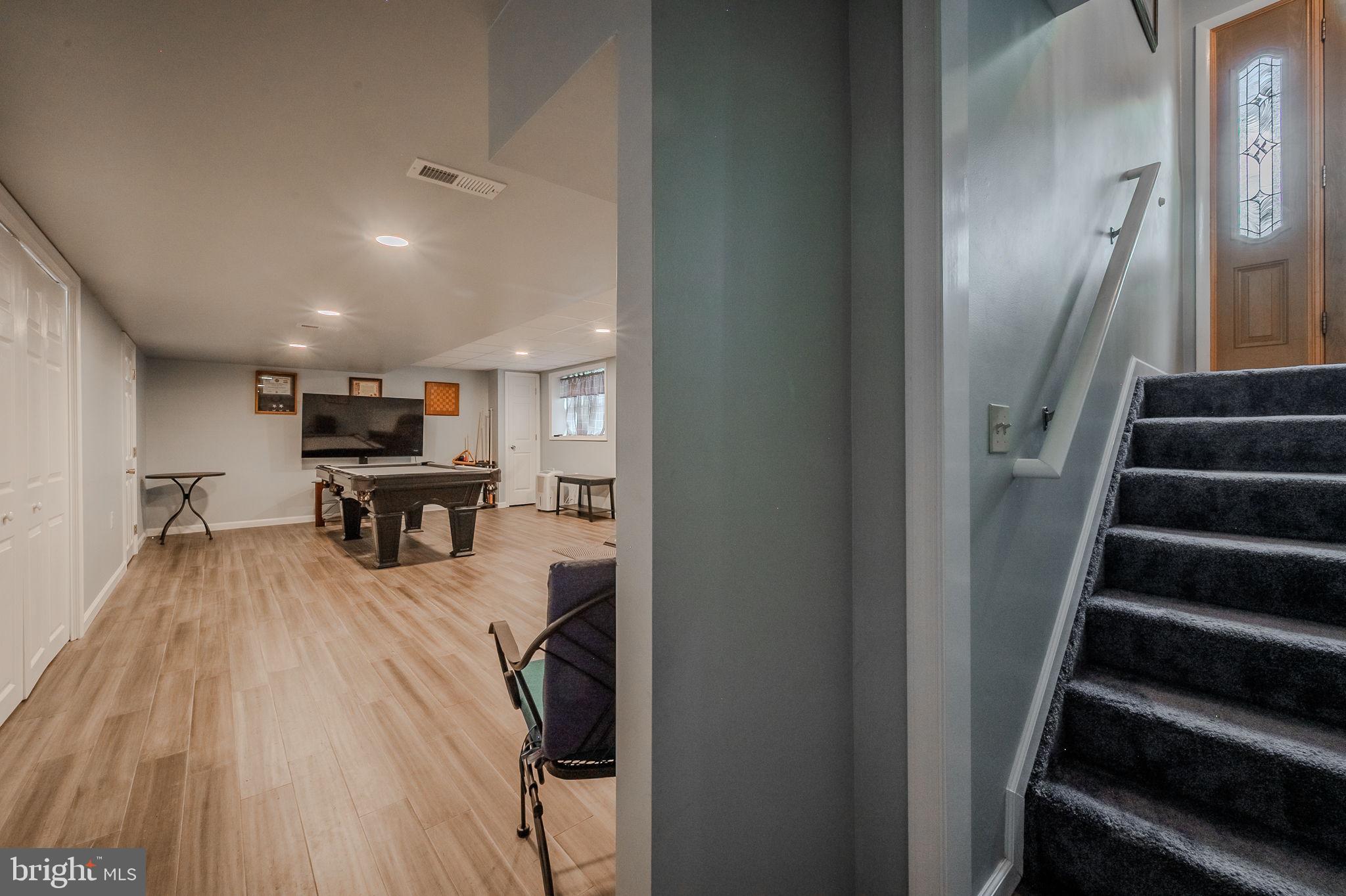 HIGHVIEW - Residential