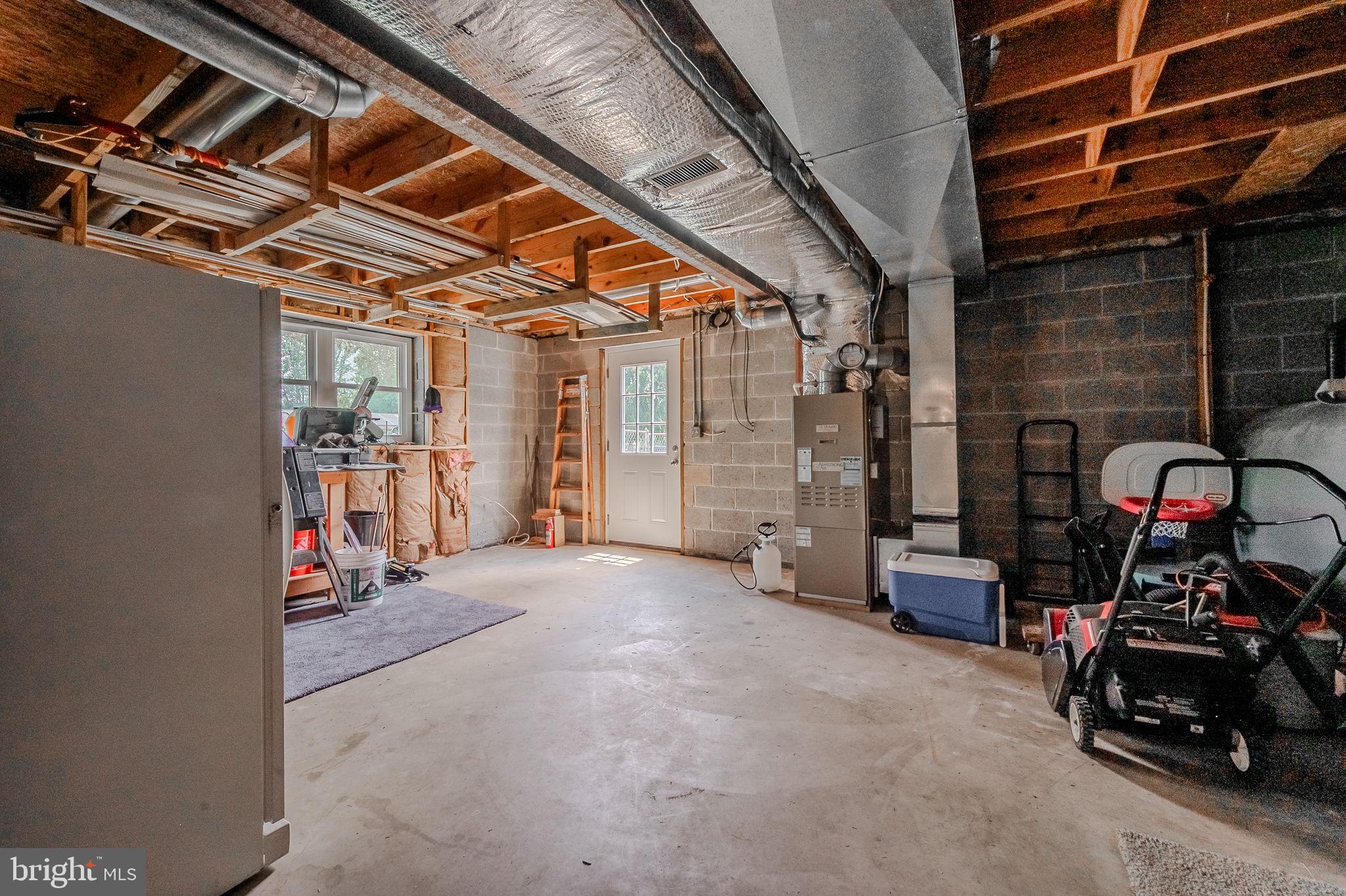 HIGHVIEW - Residential