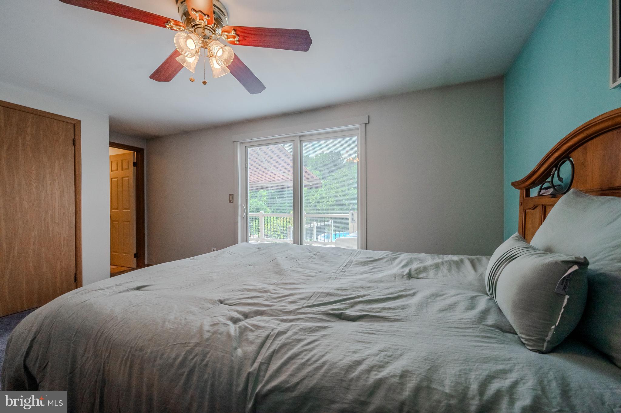 HIGHVIEW - Residential