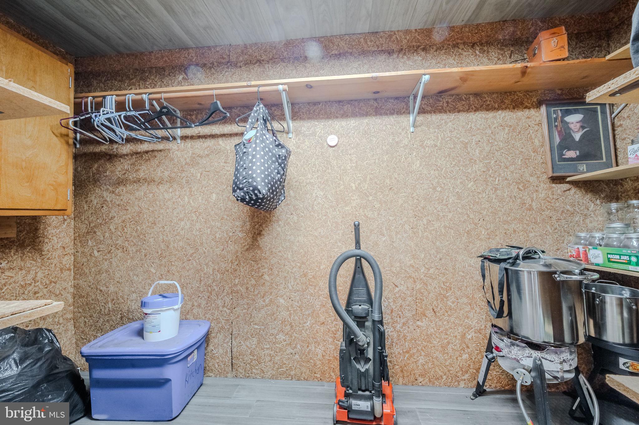 HIGHVIEW - Residential