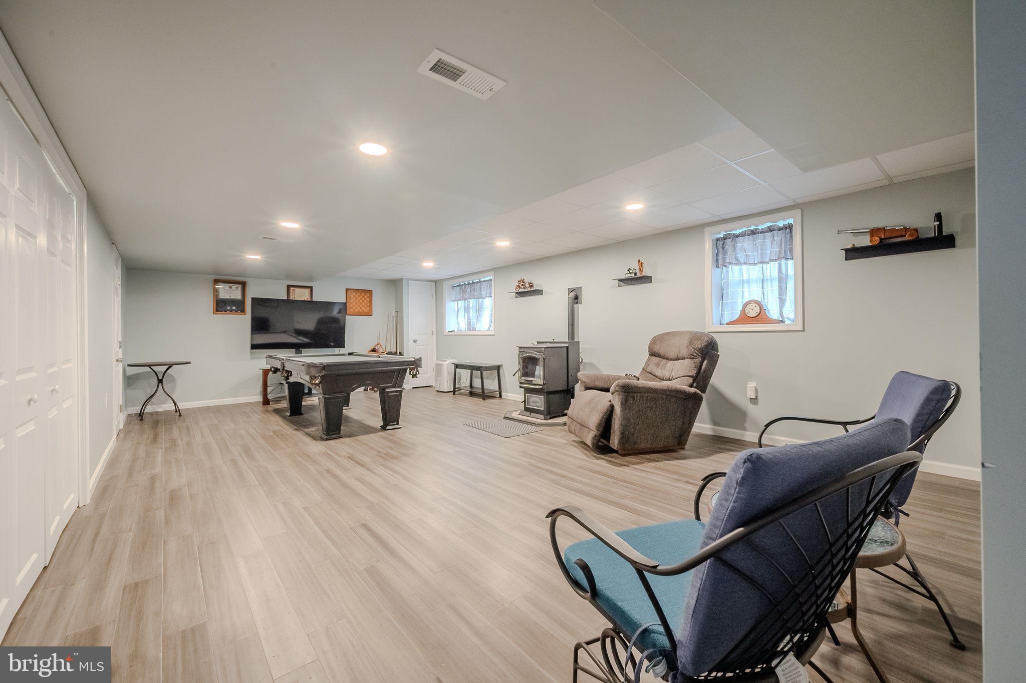 HIGHVIEW - Residential