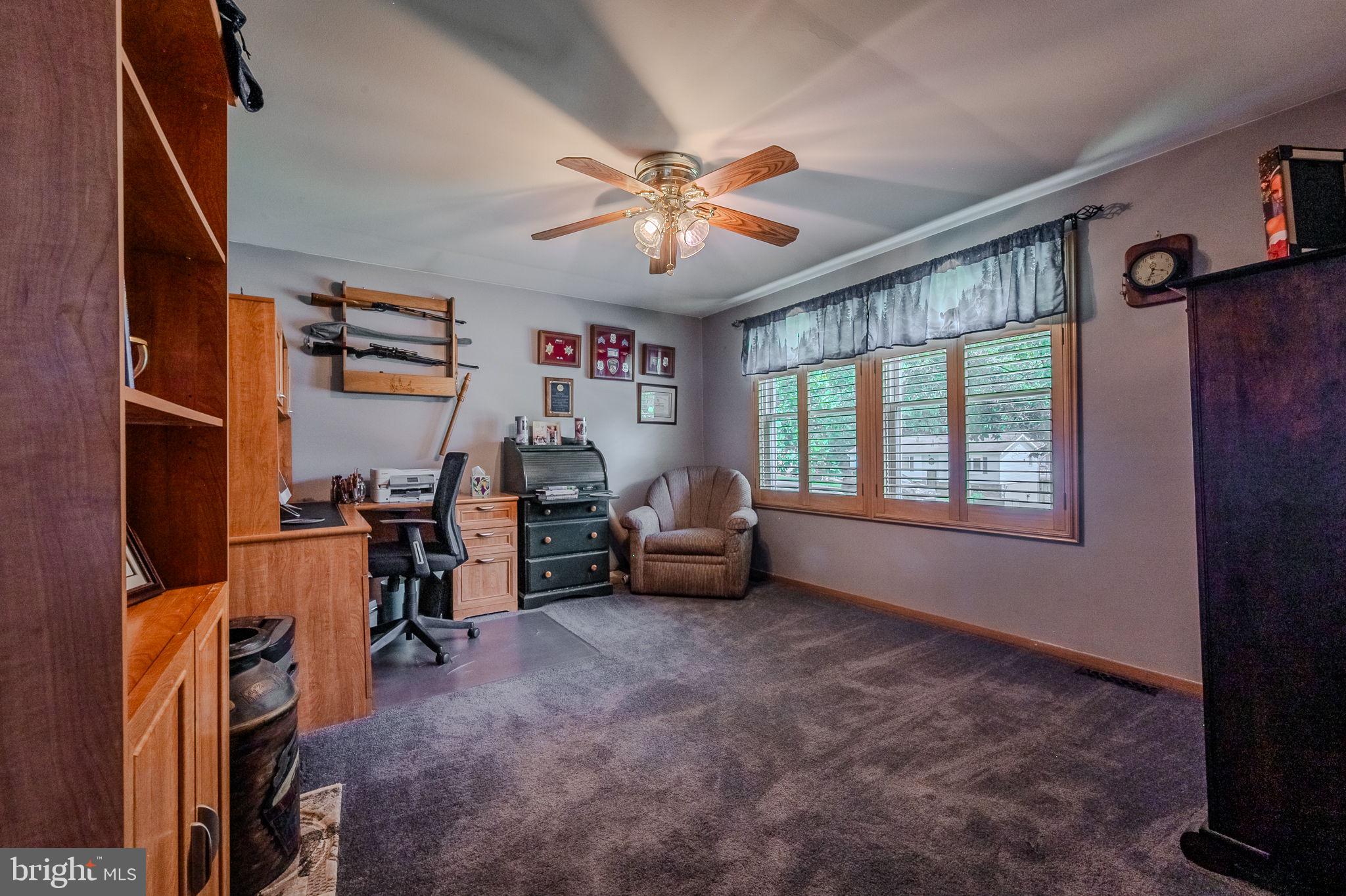 HIGHVIEW - Residential