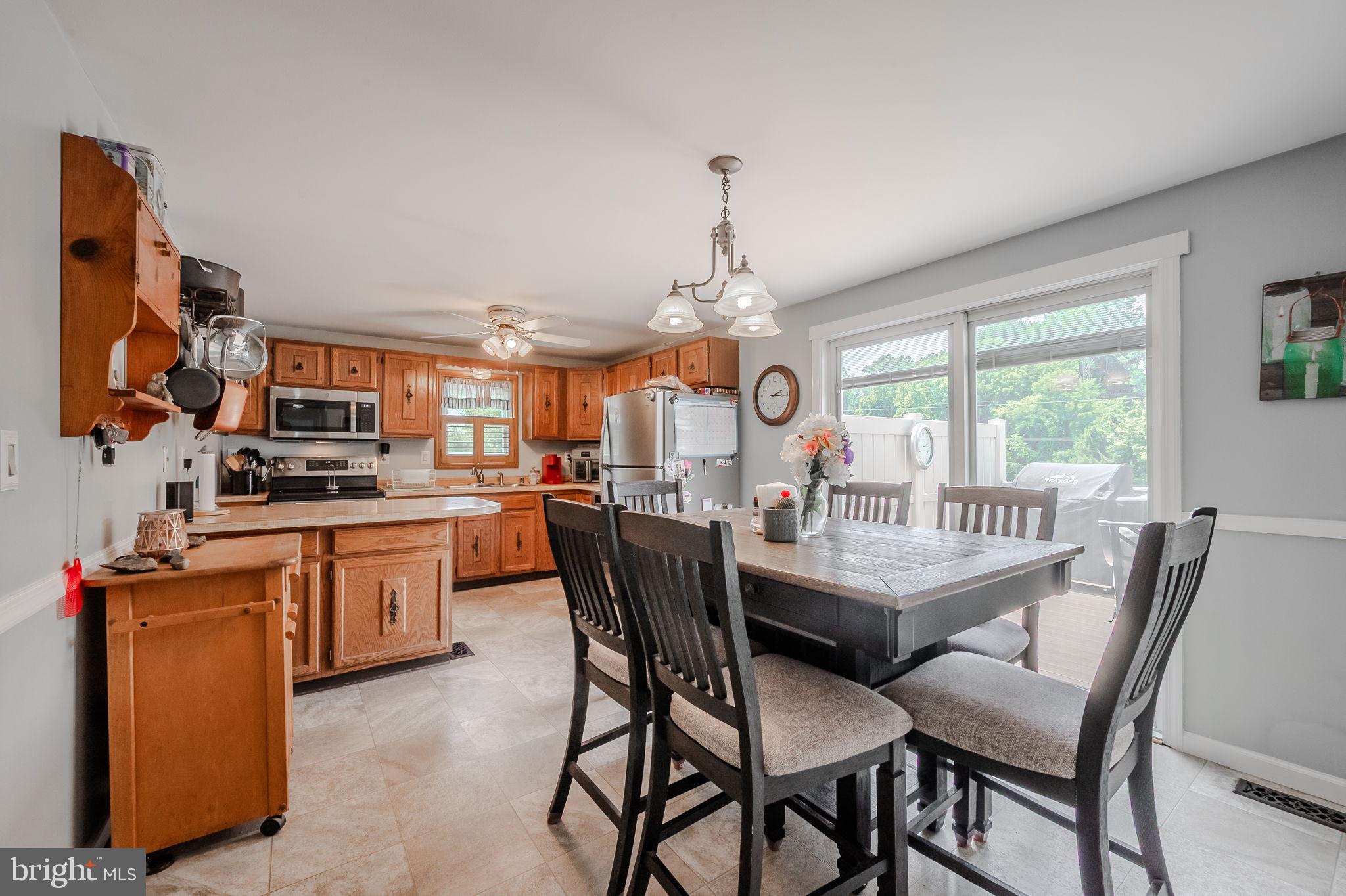 HIGHVIEW - Residential