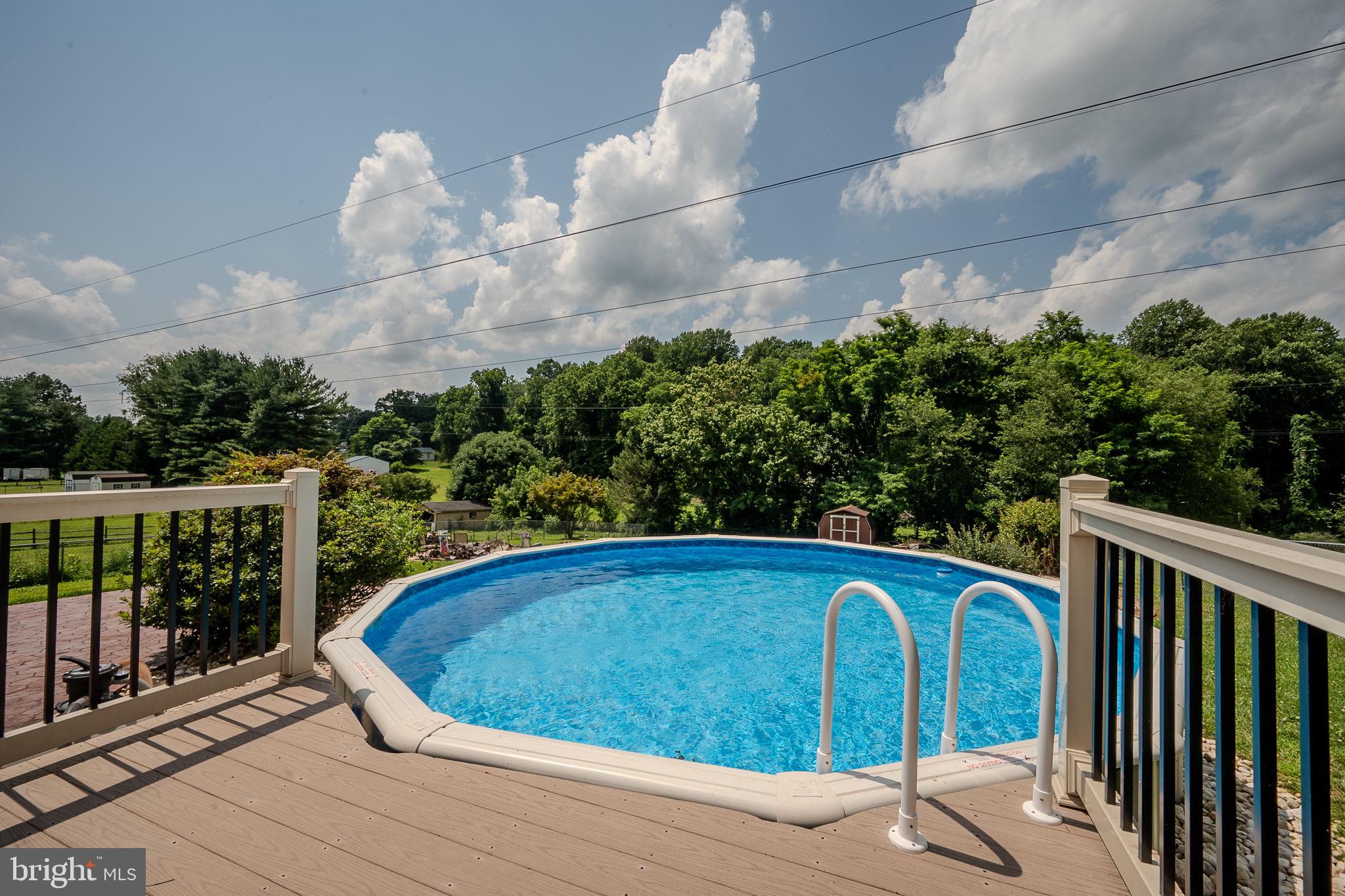 HIGHVIEW - Residential