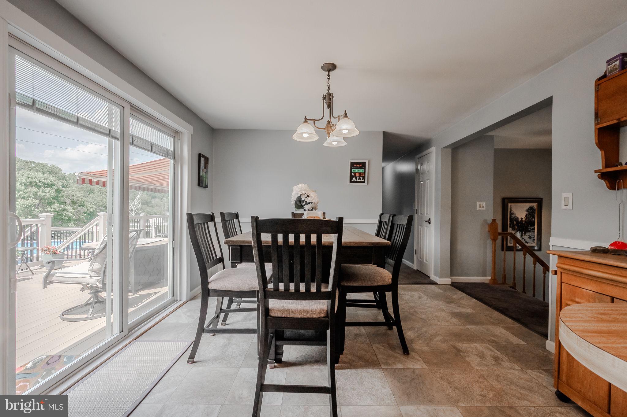 HIGHVIEW - Residential