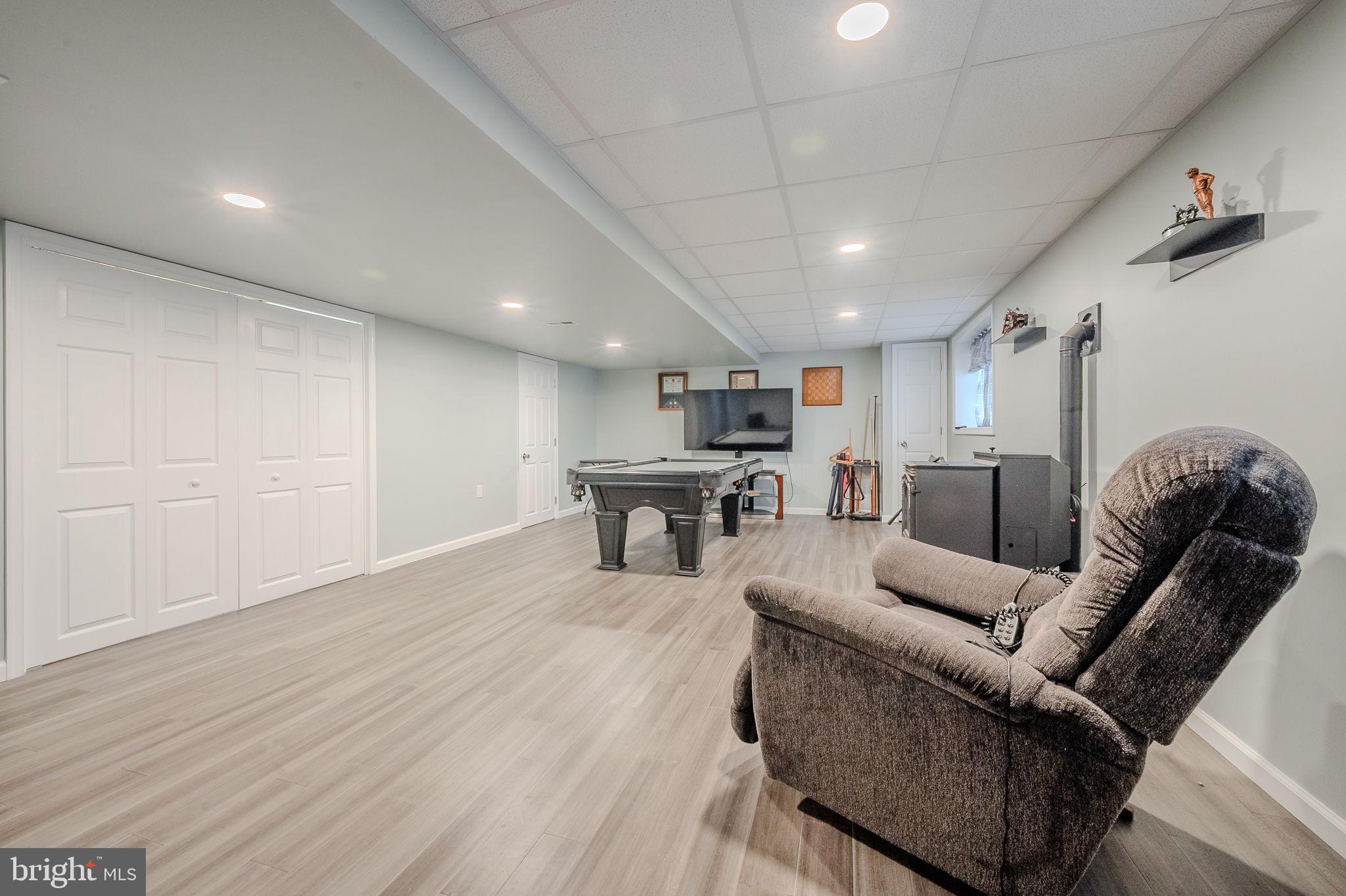 HIGHVIEW - Residential