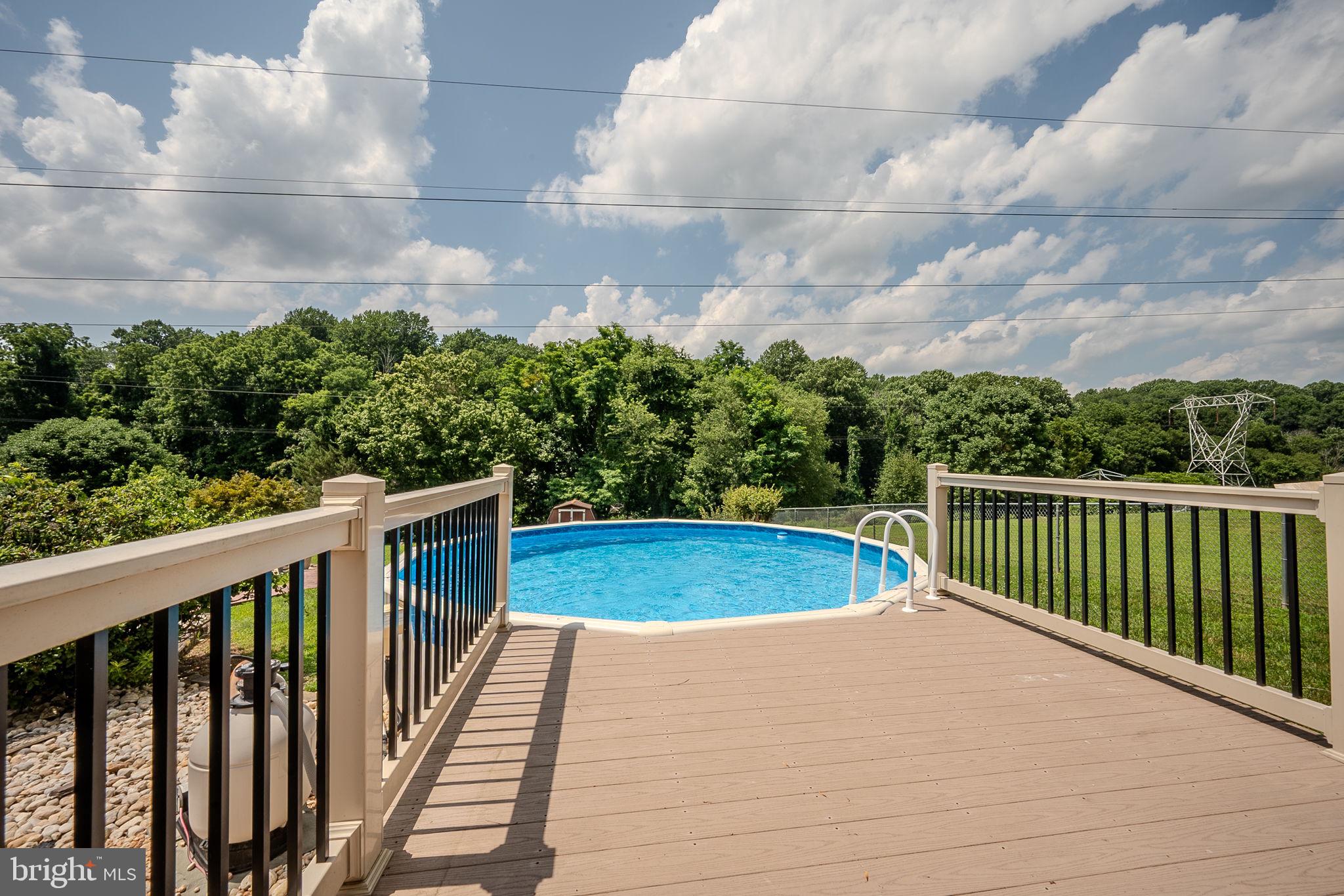 HIGHVIEW - Residential