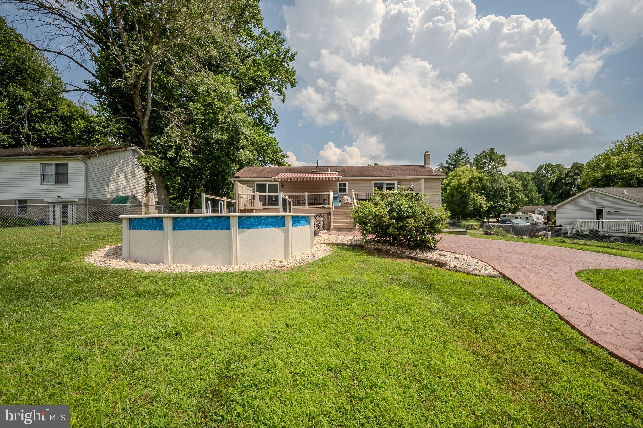 HIGHVIEW - Residential