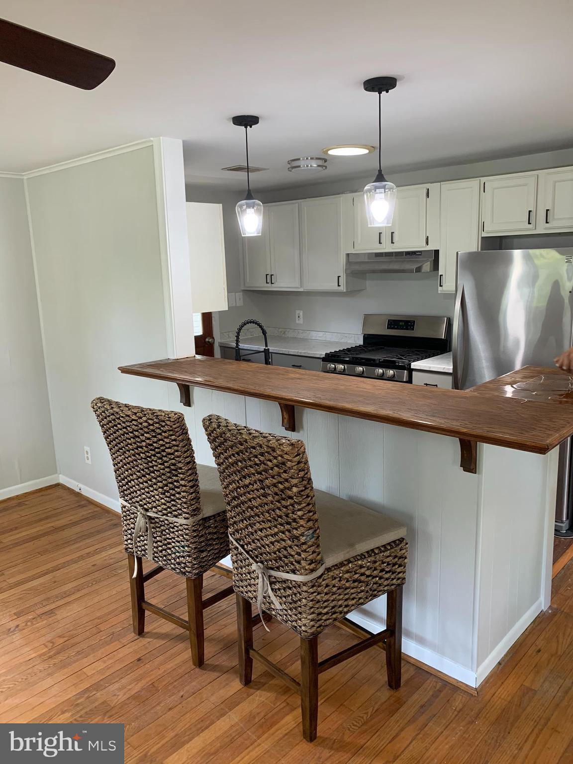 IDLEWILDE ACRES - Residential Lease