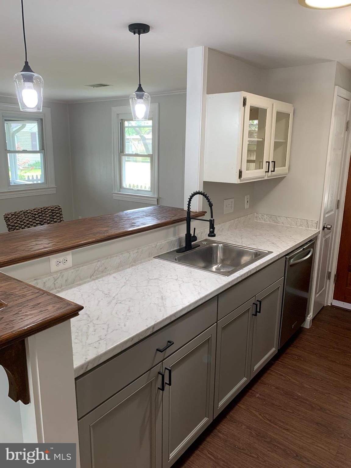 IDLEWILDE ACRES - Residential Lease