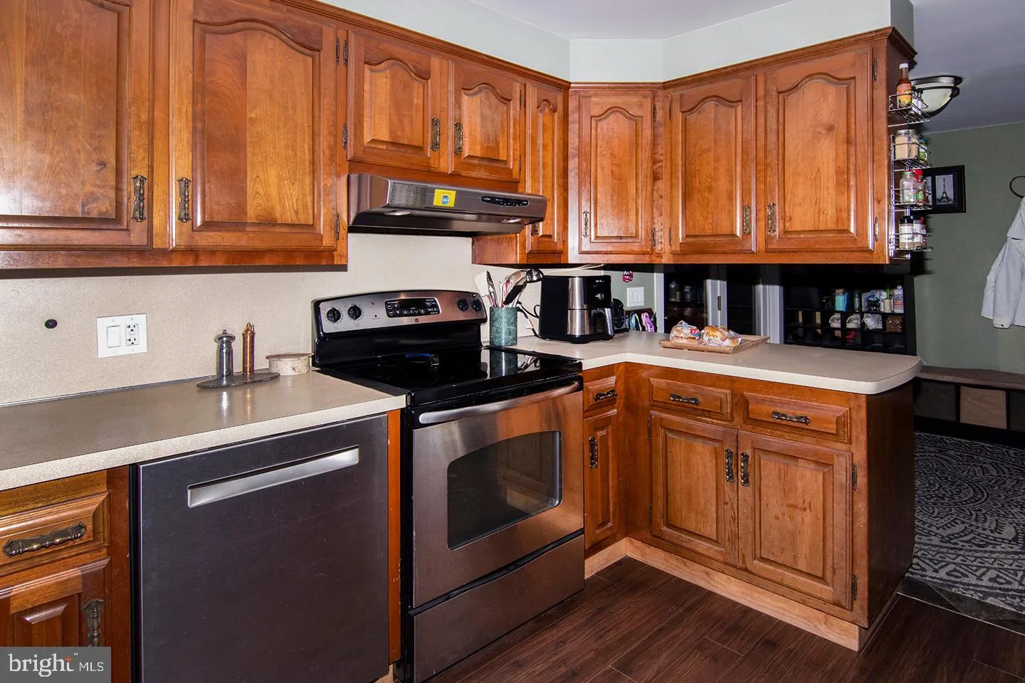 Newfield, New Jersey 08344, United States, 3 Bedrooms Bedrooms, ,1 BathroomBathrooms,Residential,Pending,40838