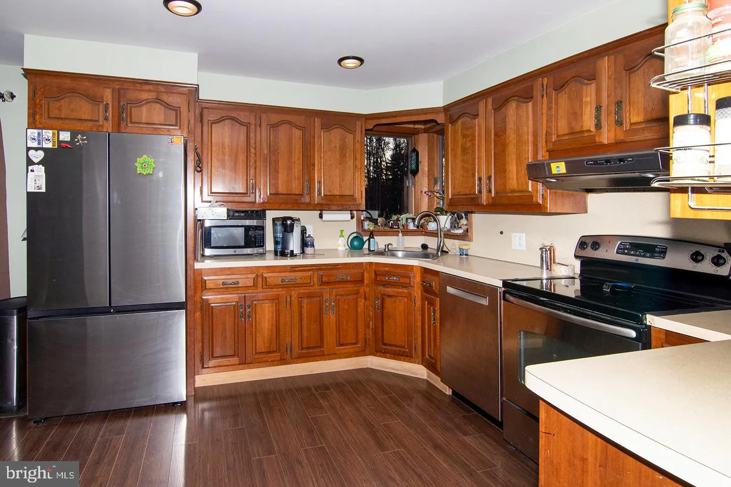 Newfield, New Jersey 08344, United States, 3 Bedrooms Bedrooms, ,1 BathroomBathrooms,Residential,Pending,40838