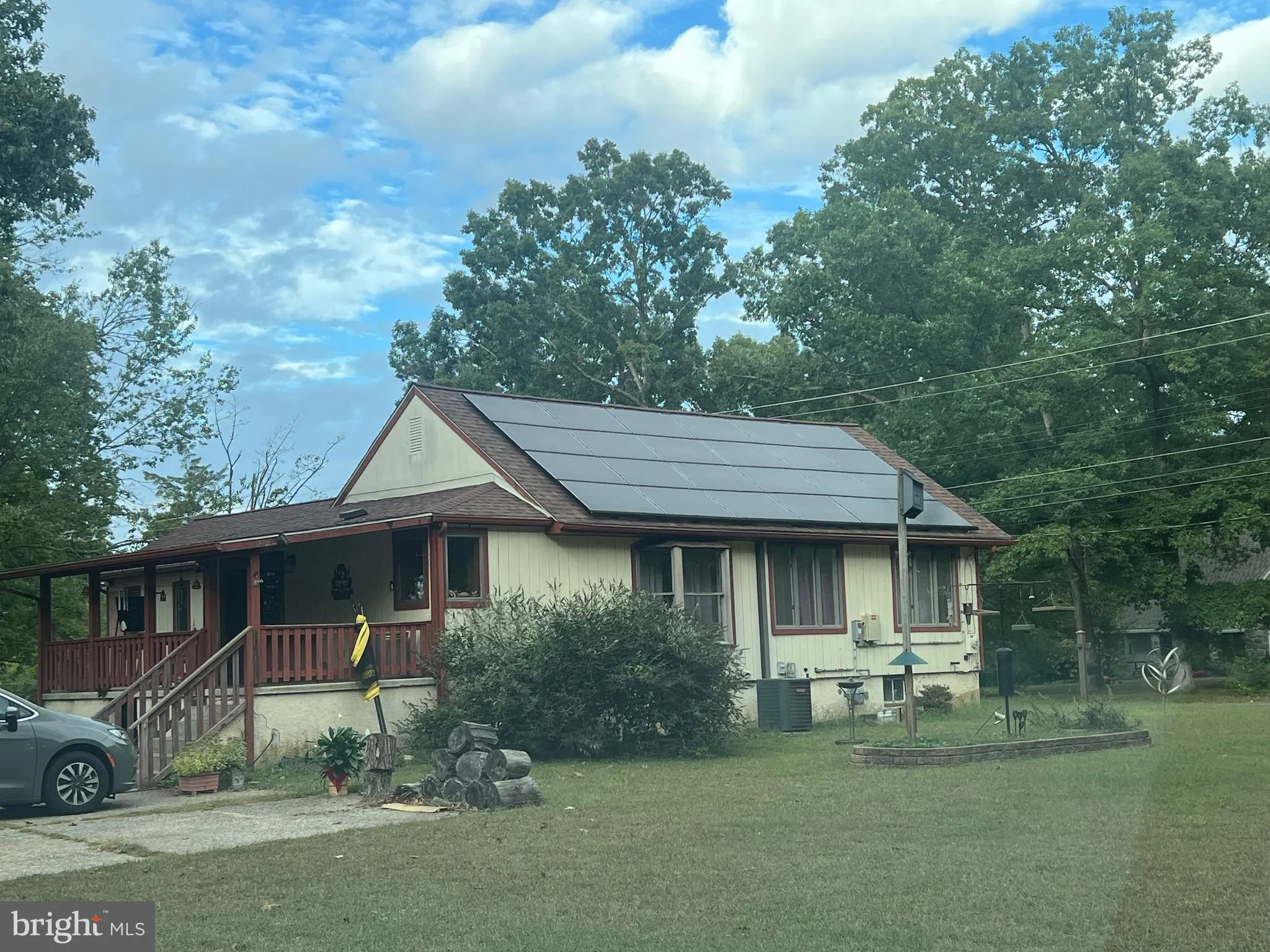 Newfield, New Jersey 08344, United States, 3 Bedrooms Bedrooms, ,1 BathroomBathrooms,Residential,Pending,40838