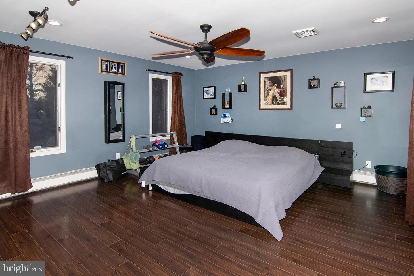 Newfield, New Jersey 08344, United States, 3 Bedrooms Bedrooms, ,1 BathroomBathrooms,Residential,Pending,40838