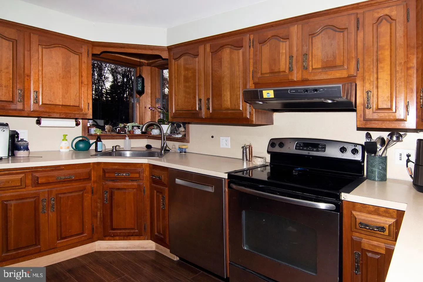 Newfield, New Jersey 08344, United States, 3 Bedrooms Bedrooms, ,1 BathroomBathrooms,Residential,Pending,40838