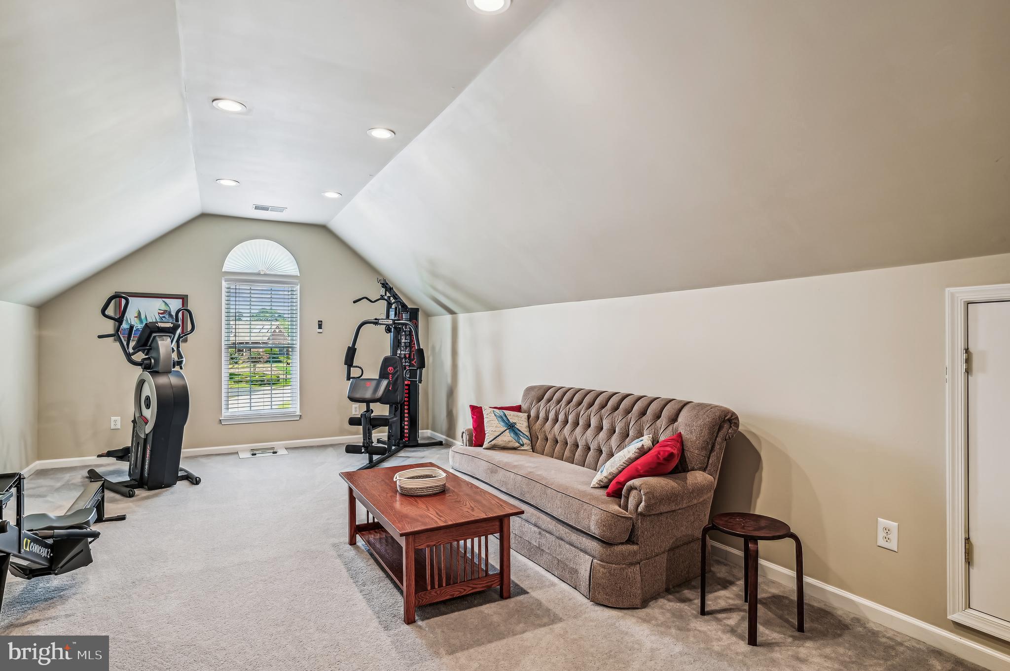 SEVERN CREST - Residential