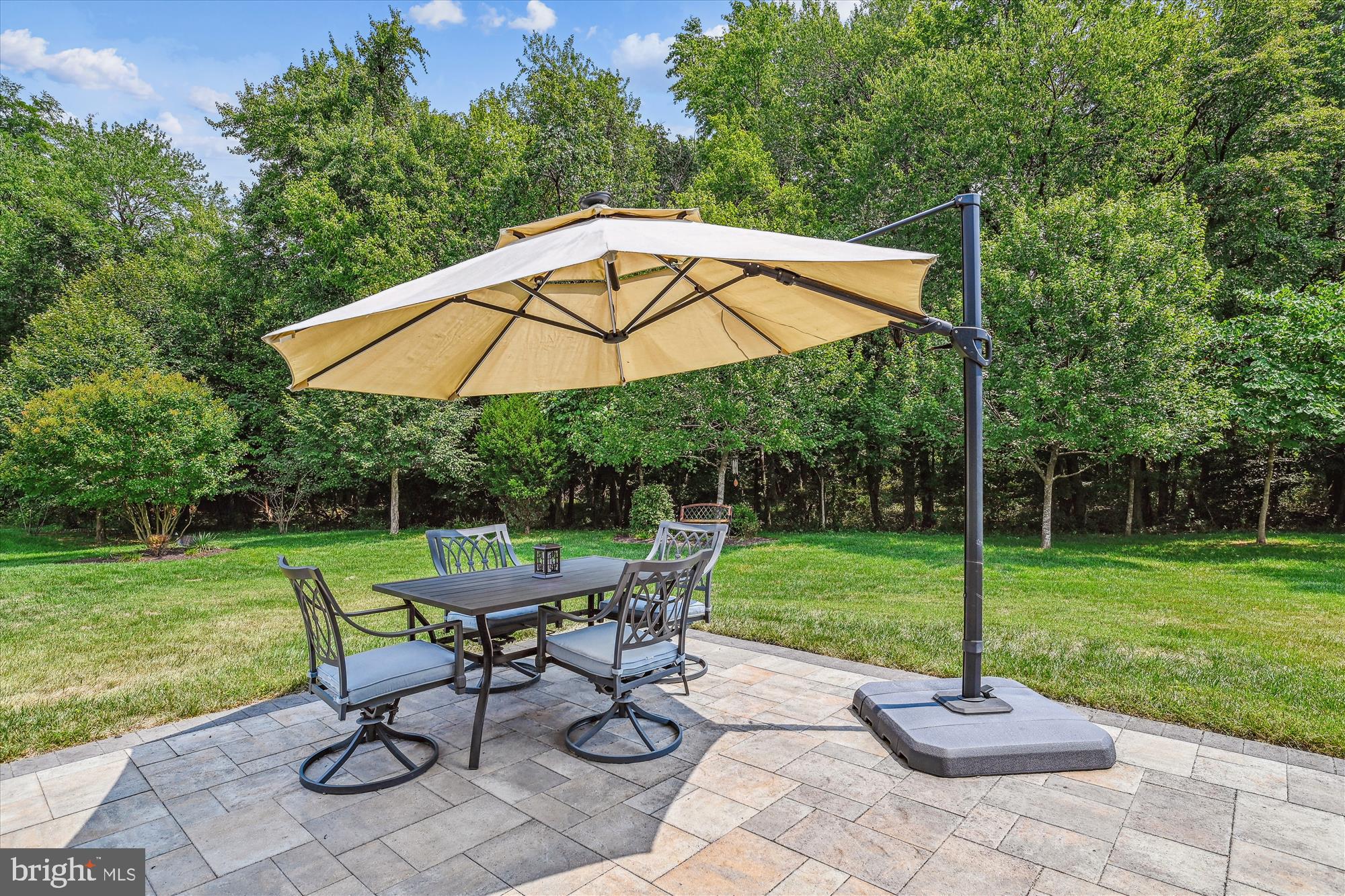 SEVERN CREST - Residential