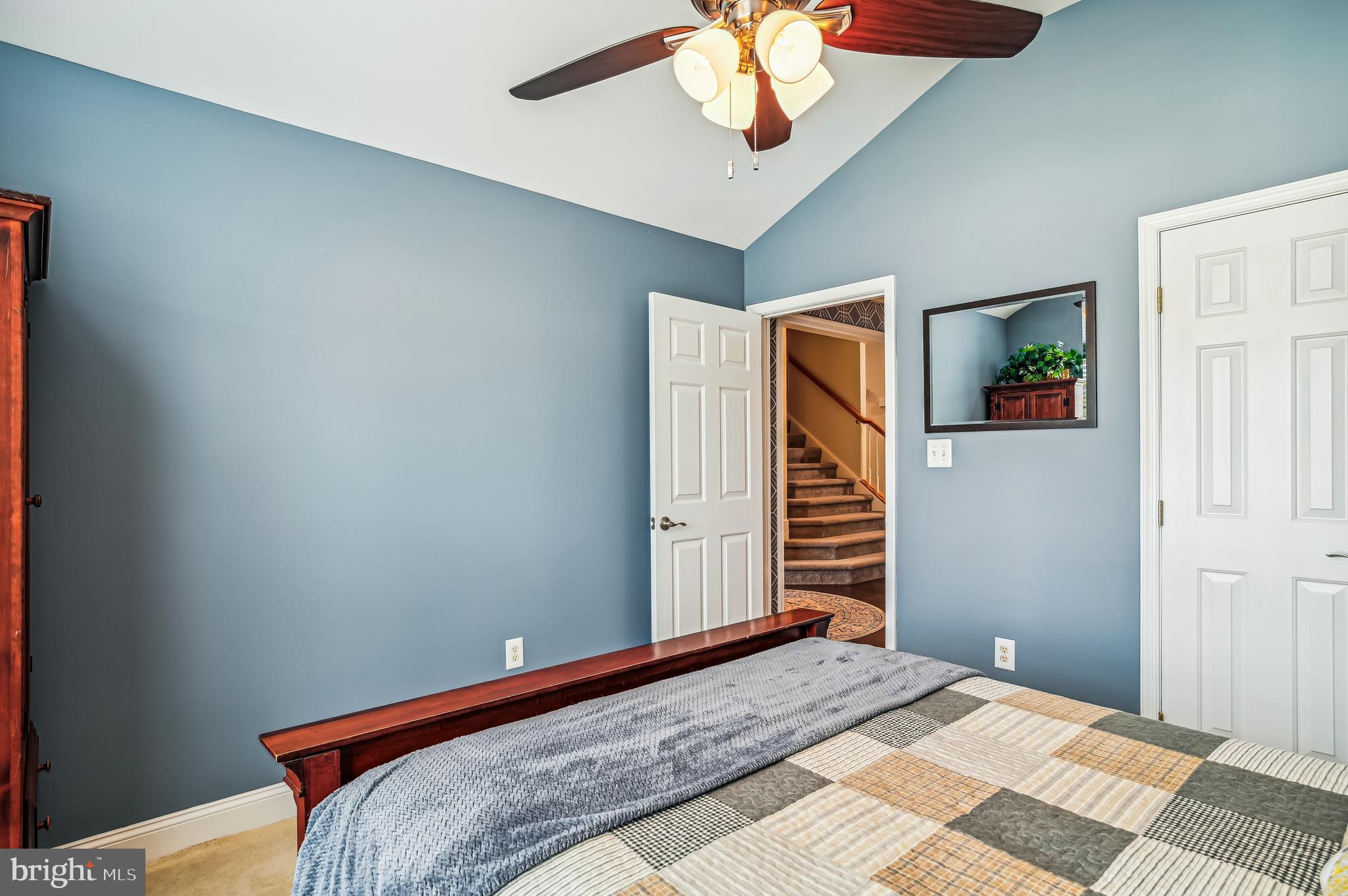 SEVERN CREST - Residential