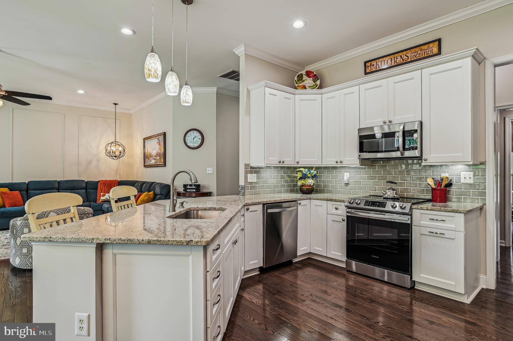 SEVERN CREST - Residential