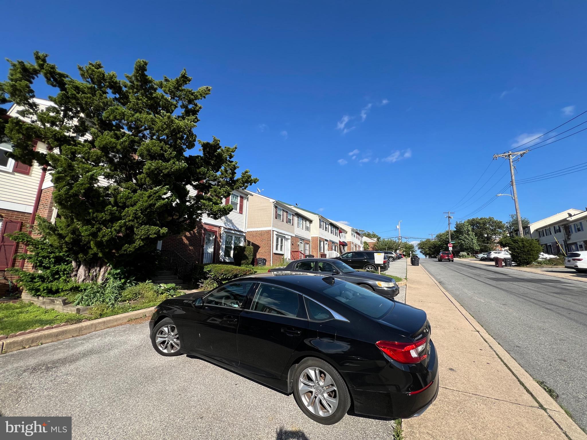 QUAKER HILL - Residential