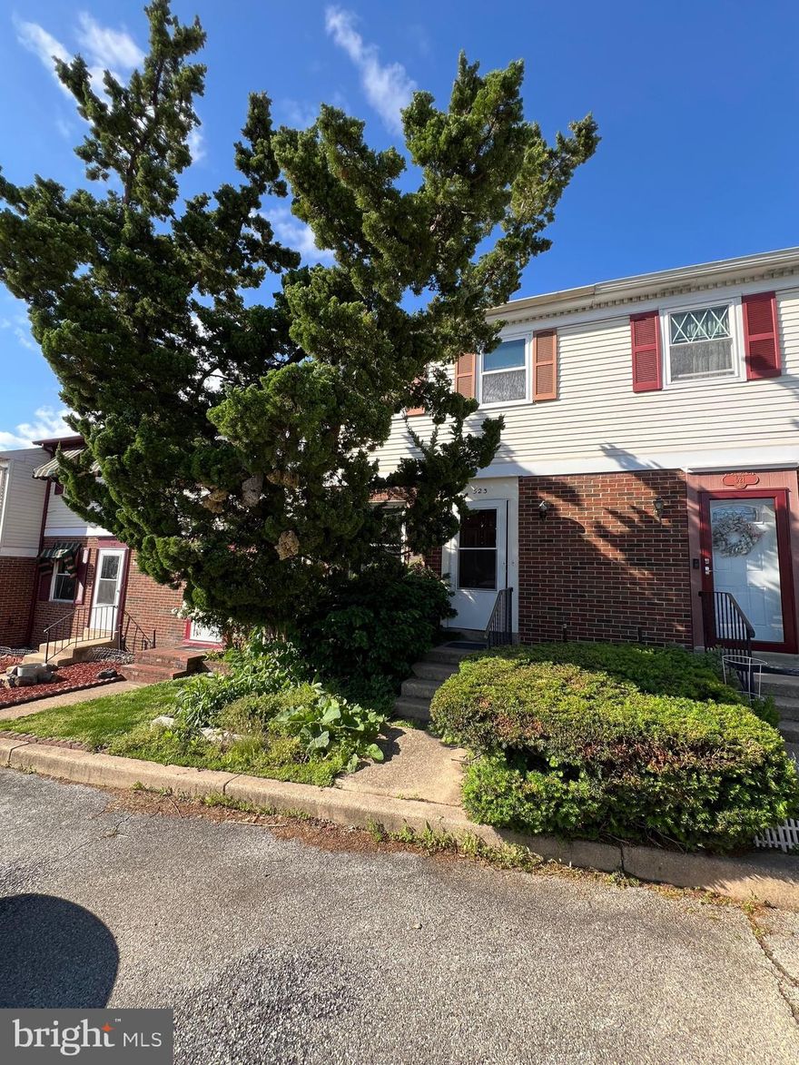 This property is an ideal opportunity for an investor or savvy Buyer with strong renovation skills and is being sold strictly as-is, where-is condition! This townhome has 2 large bedrooms and 1 1/2 bathrooms. The main level is quite spacious and open with an entryway that leads to an eat-in kitchen, half bath, living room, and dining room with sliders to a rear fenced yard. There's also a full basement with endless possibilities! As noted, the property is in need of a complete renovation and is priced accordingly! This home is located in desirable Penn Square, in the historic Quaker Hill community! The property is conveniently located near I-95, within walking distance to the Riverfront, and several blocks away from Amtrak, Greyhound,  and Septa,  making it an easy commute to Philadelphia International Airport,  Center City Philadelphia, Downtown Wilmington, Christina River, Shopping, Restaurants, and more!  There's a renovated townhouse (under contract) located down the street and currently listed at $274,900 - the unit has been beautifully renovated and expanded to 4 bedrooms! This gives a prospective  Buyer an idea of the potential for 523 W 3rd Street!  Lastly, contact DelDot to learn of development projects that are planned for the Wilmington area!