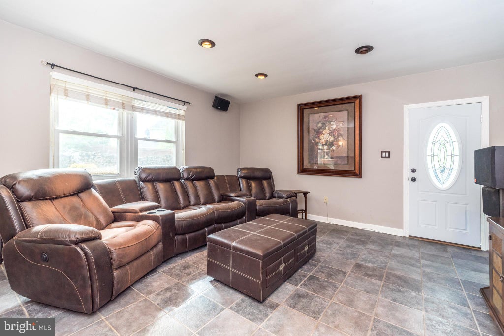 Photo of 125 N Bethlehem Pike, FORT WASHINGTON, PA 19034 (MLS # PAMC2170372)
