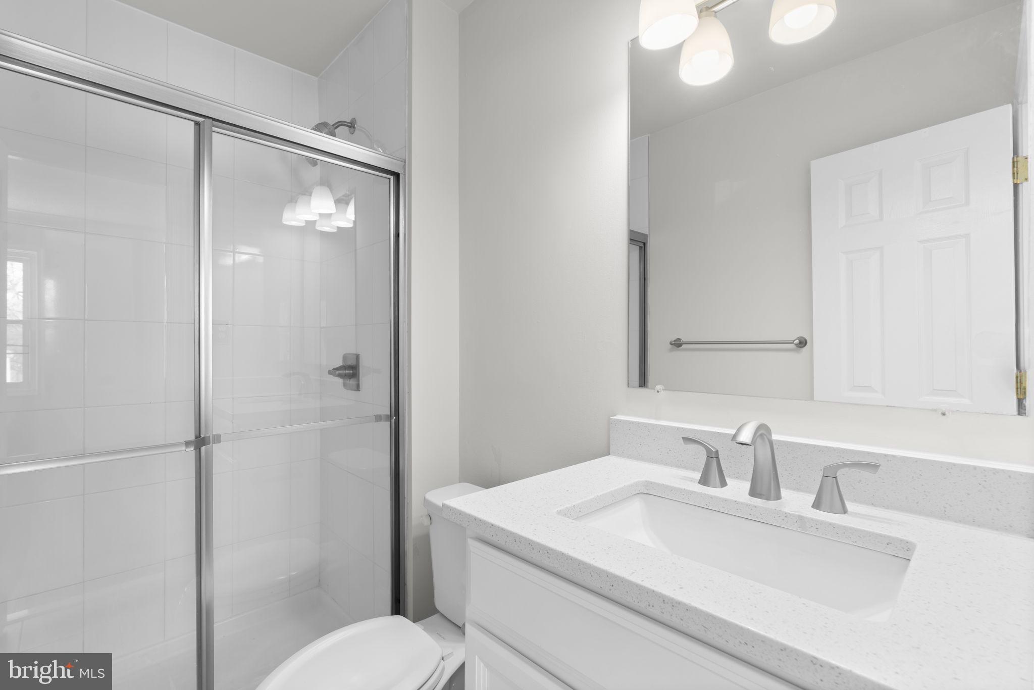 CROFTON MEWS CONDO - Residential