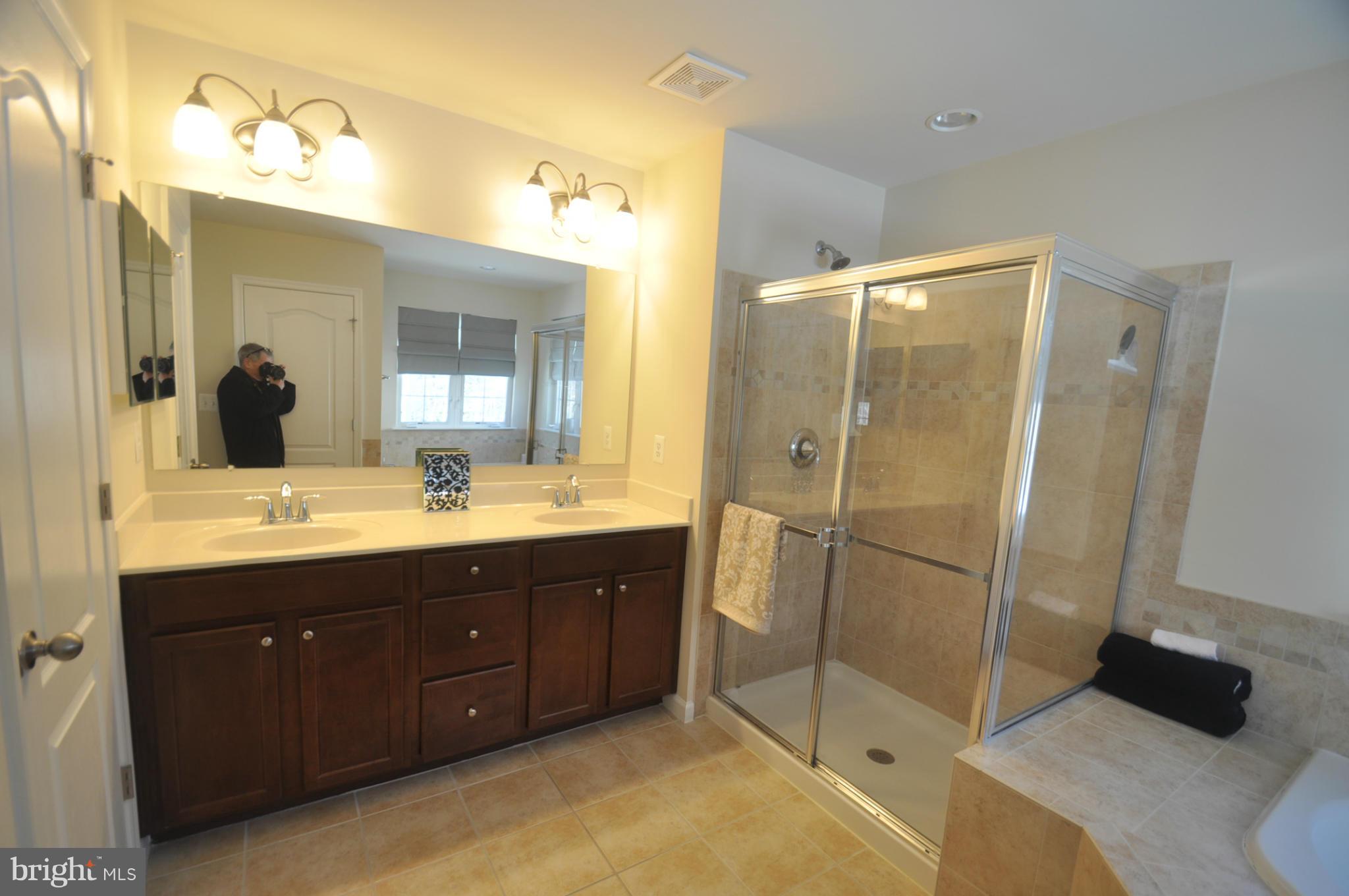 TANYARD SPRINGS - Residential