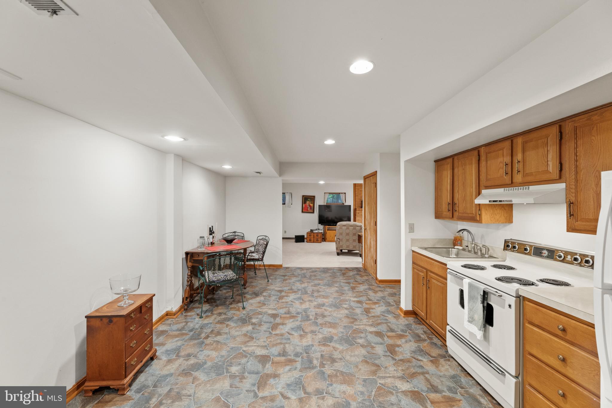 CLEARVIEW HEIGHTS - Residential