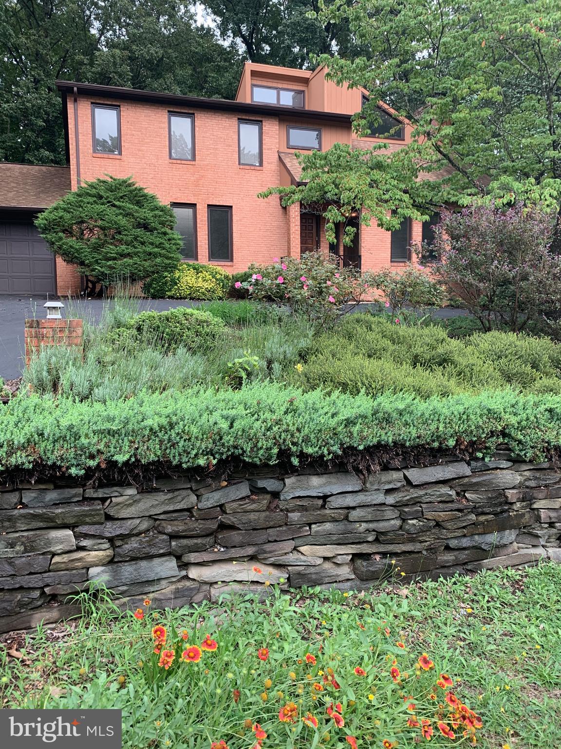 CLEARVIEW HEIGHTS - Residential