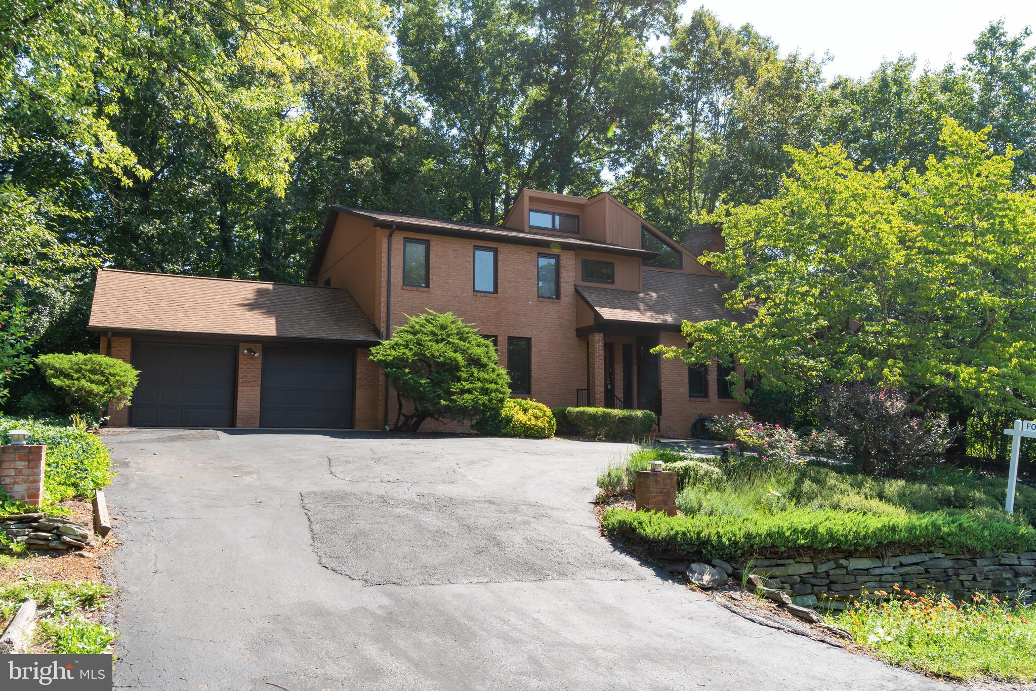 CLEARVIEW HEIGHTS - Residential