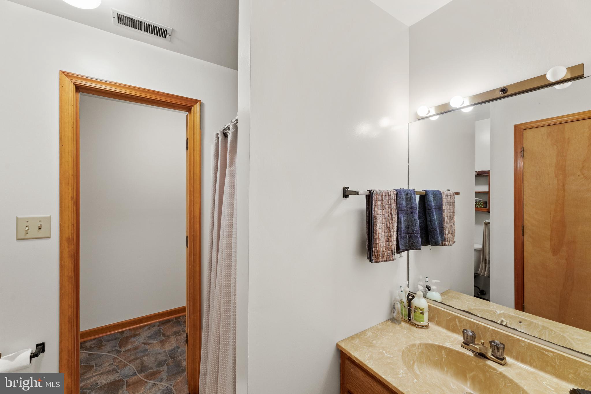 CLEARVIEW HEIGHTS - Residential