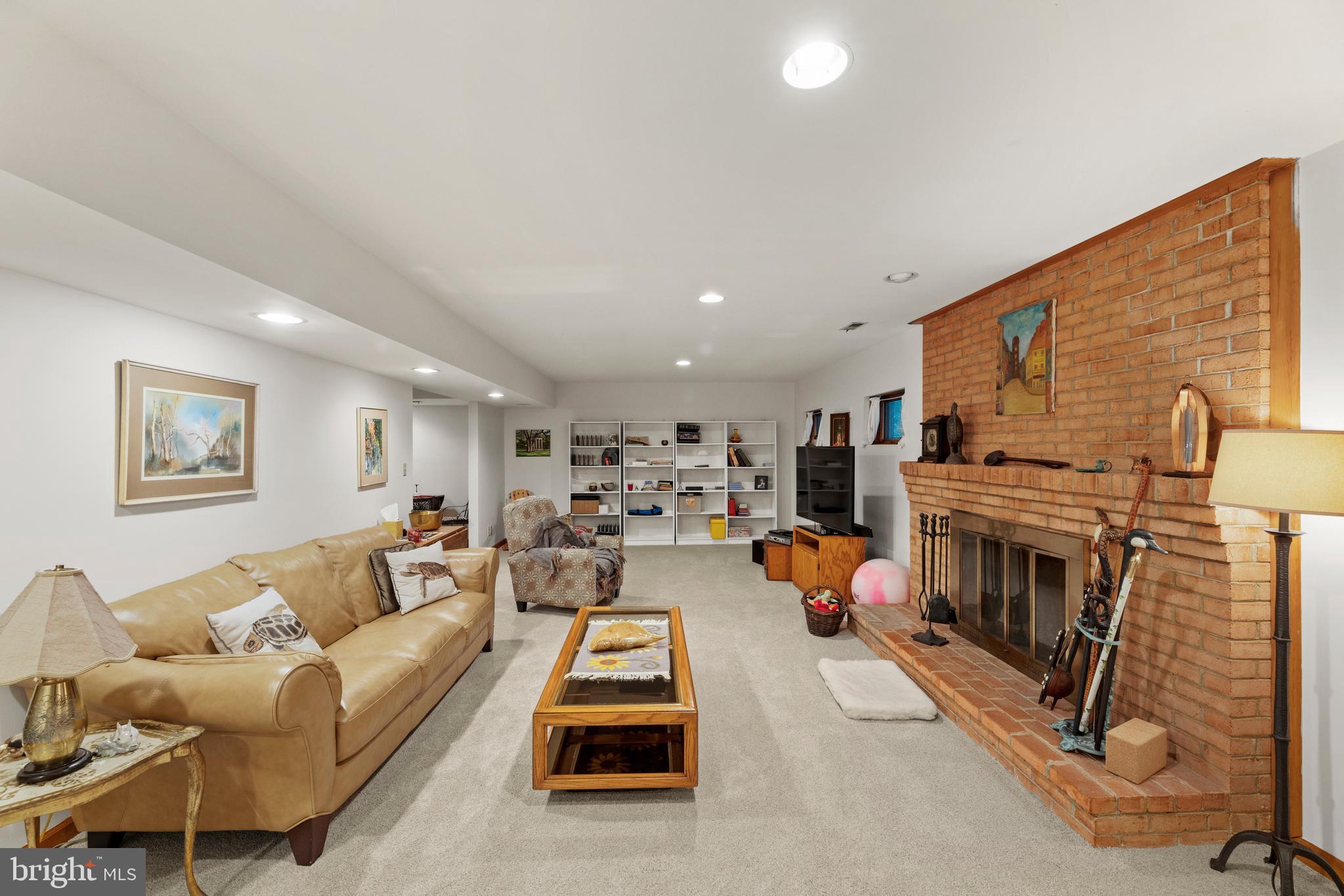 CLEARVIEW HEIGHTS - Residential