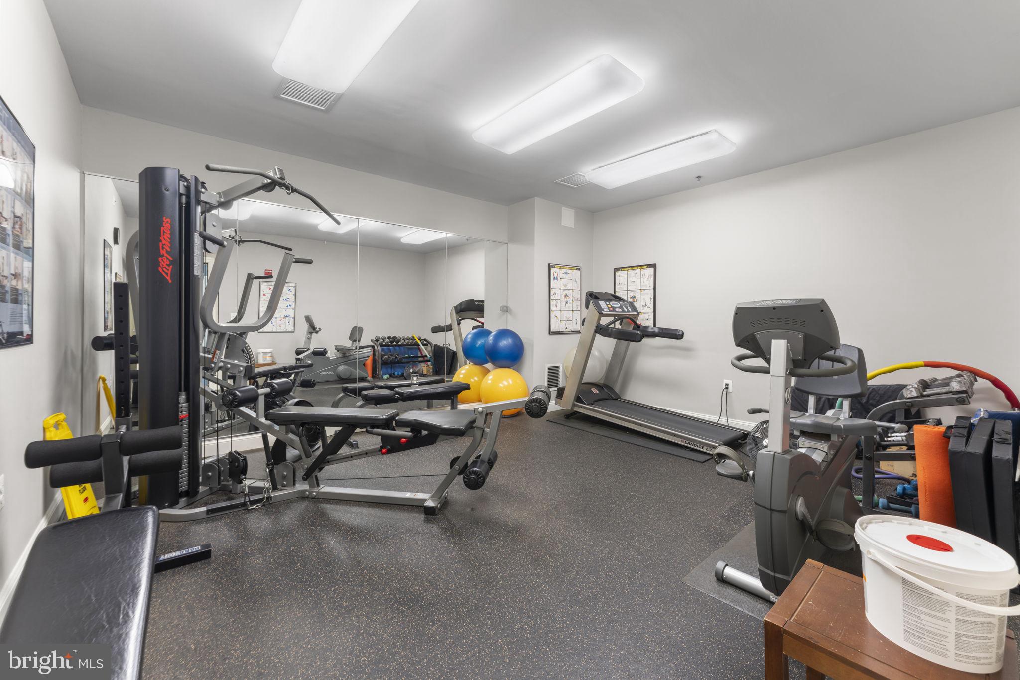 PROVIDENCE SQUARE - Residential