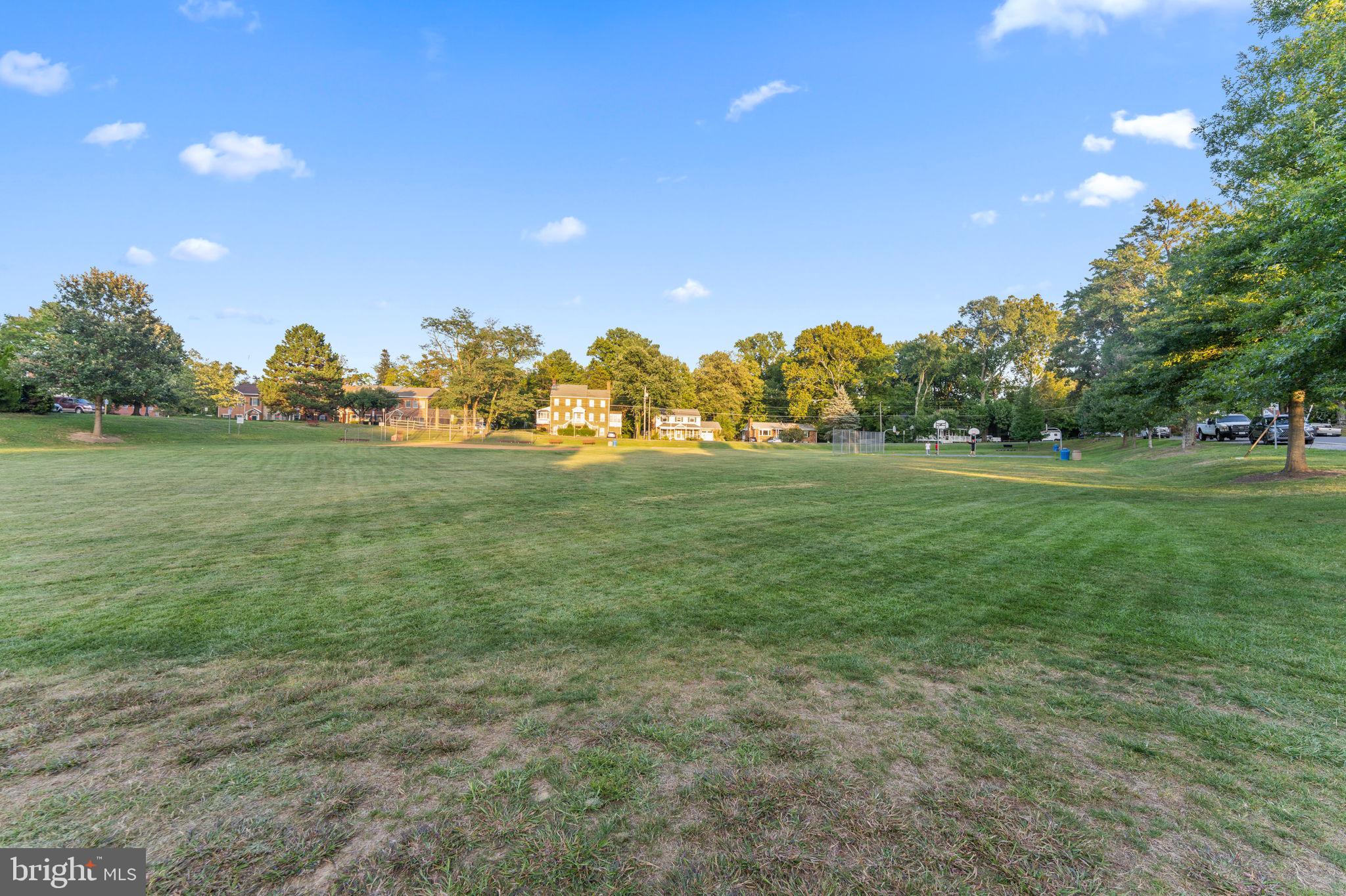 PROVIDENCE SQUARE - Residential