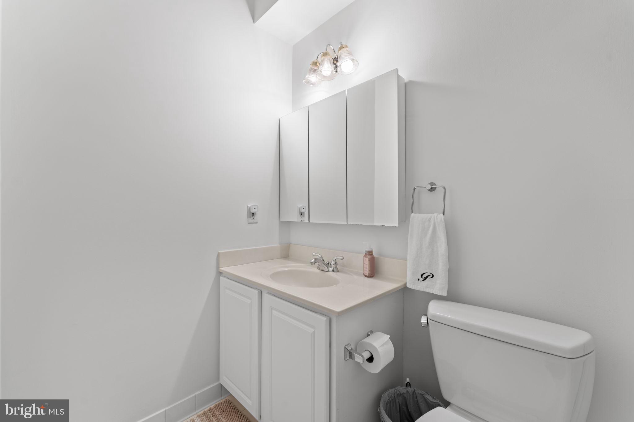 PROVIDENCE SQUARE - Residential