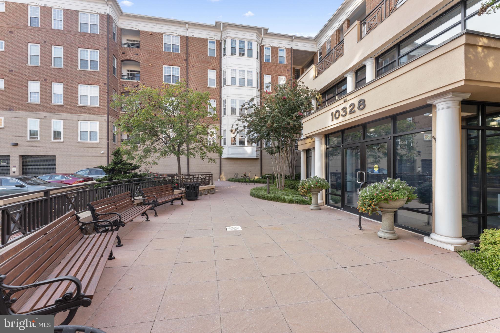 PROVIDENCE SQUARE - Residential