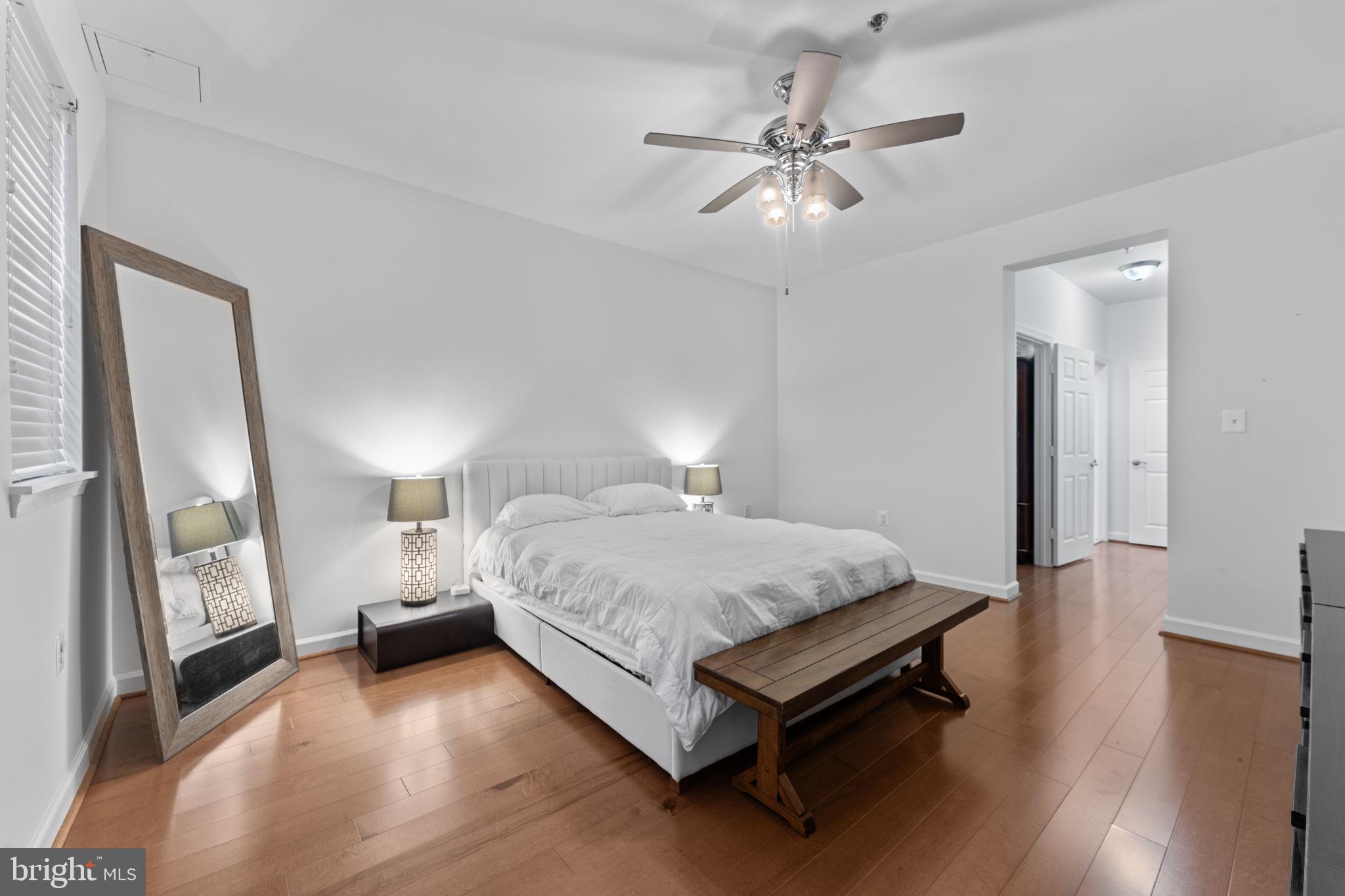 PROVIDENCE SQUARE - Residential